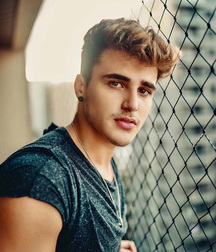 Ben's Monday Wall Favorites Twink Tube