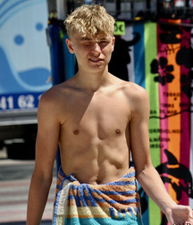 Ben's Weekend Boy Mix Twink Tube Boi 6173319ee0af1.jpg