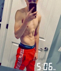 Ben's Wall Favorites Twink Tube Round 6182fe8886a8d.jpeg