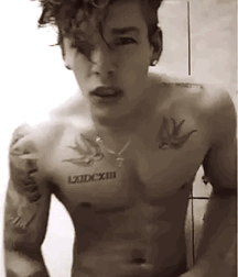 Ben Friday Wall Favorites Twink Tube 618e6db713e67.gif