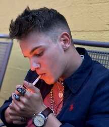 Ben's Saturday Evening BM Twink Tube Shirtless 61abcd3837e77.jpg