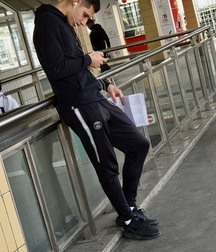 Ben's Friday Wall Favorites Twink Tube 61bd168919809.jpeg
