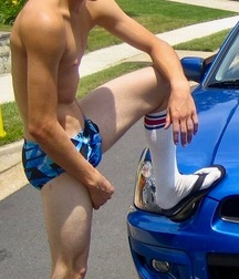 Ben‘s Thursday Wall Favorites Fast Twink Tube 61e08c25e2f45.jpeg