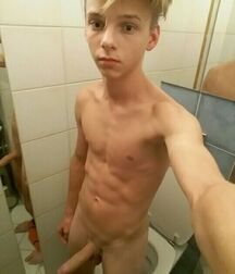 Best of my pics boys gay tube porn 11 5efab1381a974.jpeg