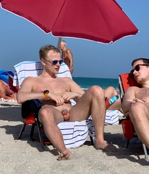 happy and Naked Gay Tube Express 5fa147da3c029.jpg