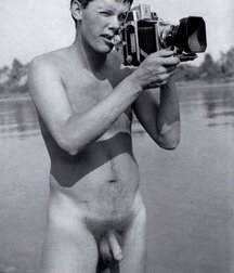 happy and Naked Gay Tube Express 5fa148741fa89.jpg