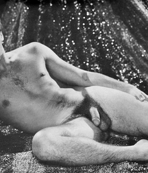 happy and Naked Gay Tube Express 5fa149735abf9.jpg