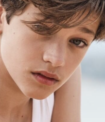 Alex So cute teen. Magnifier ado 5f01f970e459d.png