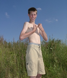 Felix in Shorts Boys Porn 5f0c73738cb22.jpg