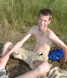 Felix in Shorts Boys Porn 5f0c738b08348.jpg