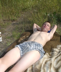 Felix in Shorts Boys Porn 5f0c7394738f2.jpg