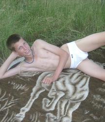 Felix in Shorts Boys Porn 5f0c73cbdce71.jpg