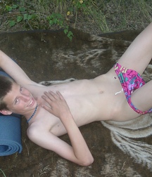 Felix in Shorts Boys Porn 5f0c73f645e99.jpg