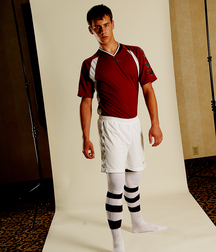 Modelos juveniles de fútbol en jersey rojo Boy Porn GBT 5f18aa1628eb9.jpg