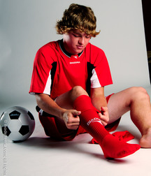 Modelos juveniles de fútbol en jersey rojo Boy Porn GBT 5f18aac97ab41.jpg