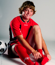 Modelos juveniles de fútbol en jersey rojo Boy Porn GBT 5f18aaf718235.jpg