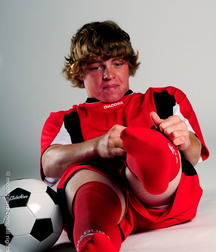 Modelos juveniles de fútbol en jersey rojo Boy Porn GBT 5f18ab08c64b6.jpg