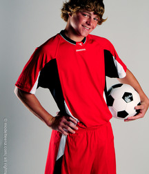 Modelos juveniles de fútbol en jersey rojo Boy Porn GBT 5f18ab62d0447.jpg