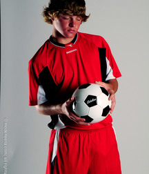 Modelos juveniles de fútbol en jersey rojo Boy Porn GBT 5f18abbe48f78.jpg