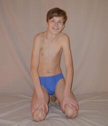 18 years old Italian teen boy porn Vincent 5f298fe313f75.jpg