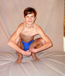 18 years old Italian teen boy porn Vincent 5f298fed2437e.jpg