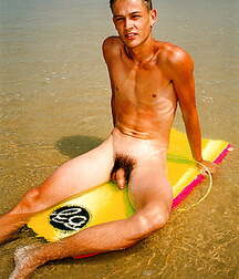 Naked 18 yo teen boys porn on the beach GBT Boy