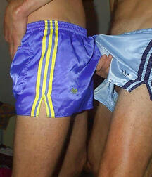 Boys Porn Shorts Adidas Azul y Adolescente