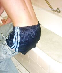 Boys Porn Shorts Adidas Azul y Adolescente 5f3d1cc3c2a7e.jpg