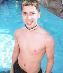 Felix en la piscina boys porn 5f5fc22e4305d.jpg