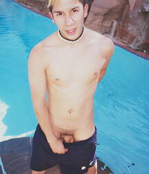 Felix en la piscina boys porn 5f5fc2b15ae7d.jpg