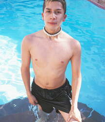 Felix en la piscina boys porn 5f5fc355ba9fa.jpg