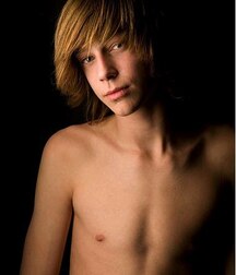 Twinks that will make you horny 5f32eeb29ebe2.jpeg