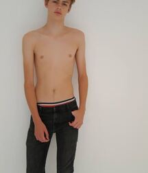 Hot Ass Boys 5f134c2f0d067.jpg