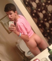 Hot Boys Porn Outdoors 5f6f6baccd36d.jpg