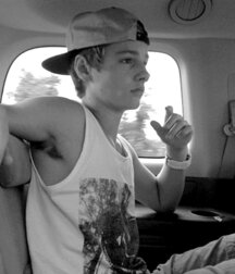 Hot Boys Porn Outdoors 5f6f6bf54fef6.jpg