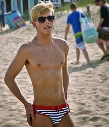 Swimming, ass & more gay tube 5f8db819aed29.jpg