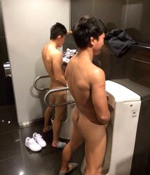 sexy butts gay tube 60a804c95c092.jpg