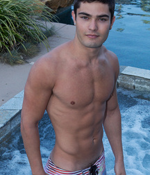 ragazzi giovani 6 5f116e3c6b37d.jpg