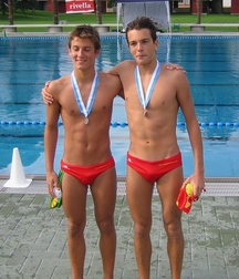 Gay tube young in piscina 7 5f46293aed3a9.jpg