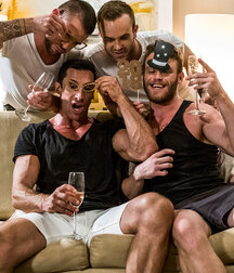 maschi Gay Men Porn Tube Mix 21 5f9ee76221135.jpg