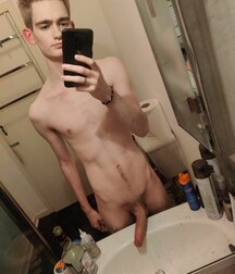 Skinny Twink With A Big Dick Boys Porn 5f68b05230320.jpg