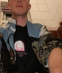 Cute Boy Porn Shows Off His Little Guy