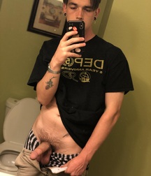 Straight Boys Porn Shows Off His Big Dick 61110e7429950.jpg