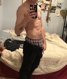 Straight Boys Porn Shows Off His Big Dick 61110e868d4e1.jpg