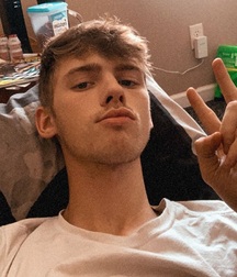 Cute Twink Porn Shows Off His Big Dick