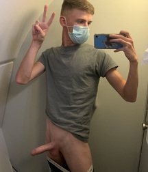 Cute Twink Porn Shows Off His Big Dick 61199a56b3efc.jpg