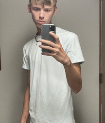 Cute Twink Porn Shows Off His Big Dick 61199a58a8291.jpg
