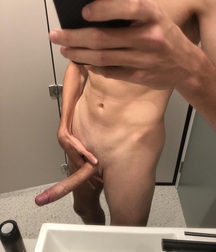 Cute Straight Boys Porn Shows Off 6126216d49350.jpg