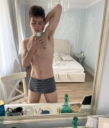 Cute Boys Porn Shows Off His Big Dick 6128dd64ad9db.jpg