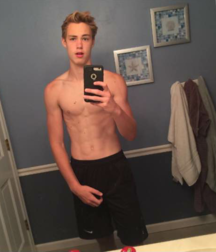 Naked Boy Selfies Gay Porn Twinks 61fbcc1fd93ee.webp